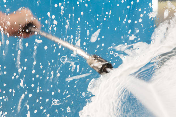 Best Gutter Cleaning  in Riverdale, CA